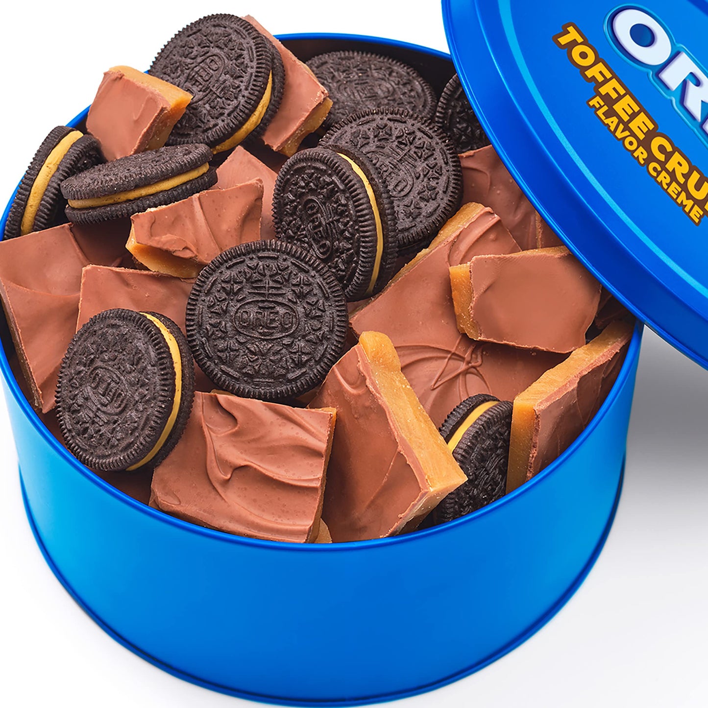 Oreo Toffee Crunch Creme With Sugar Crystals Chocolate Sandwich Cookies, Family Size, 17 Oz
