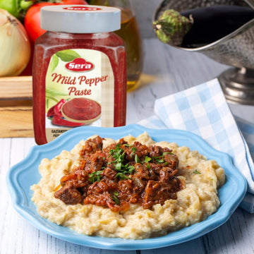 Sera Mild Pepper Paste 25.4 Oz Jar | No Sugar | No Artificial Preservatives | Add A Unique, Peppery Flavor To Your Dishes | Grea