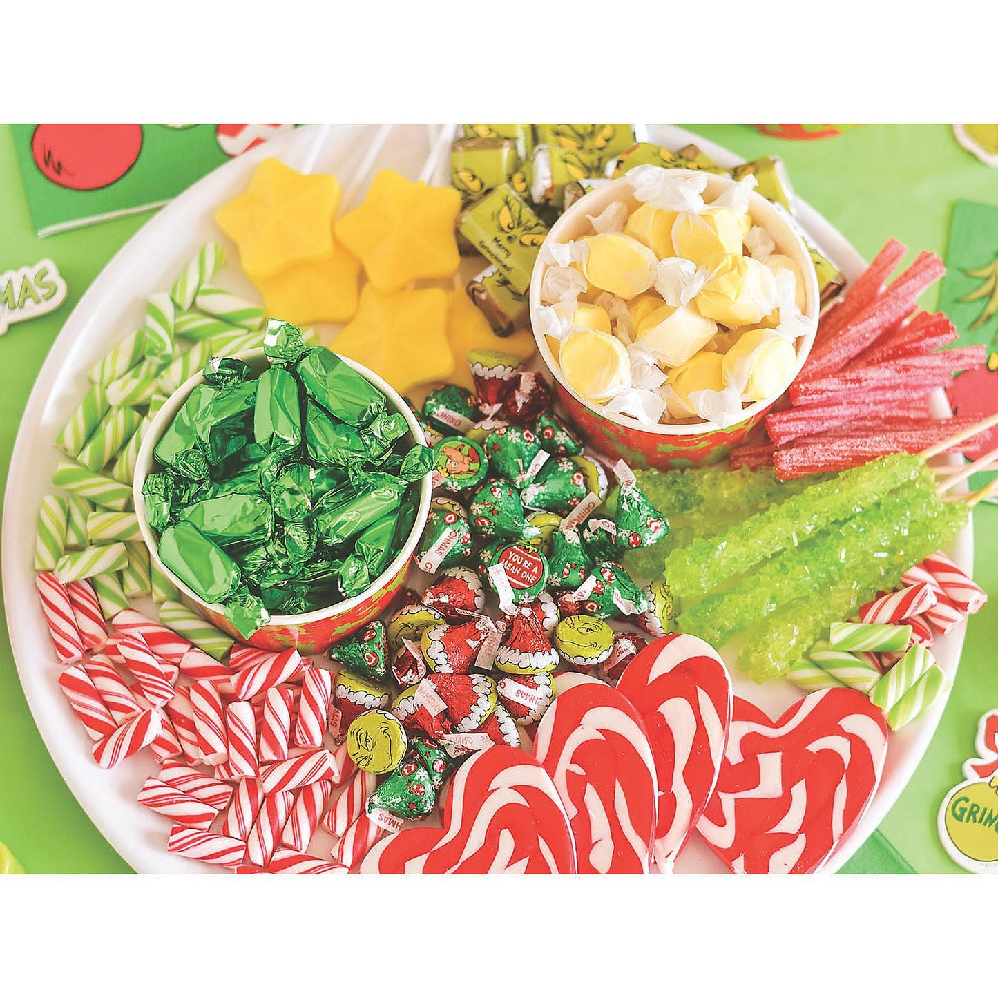 Fun Express Mini Candy Canes - 1 Pound (152 Wrapped Sticks) - Red Christmas Party Candies