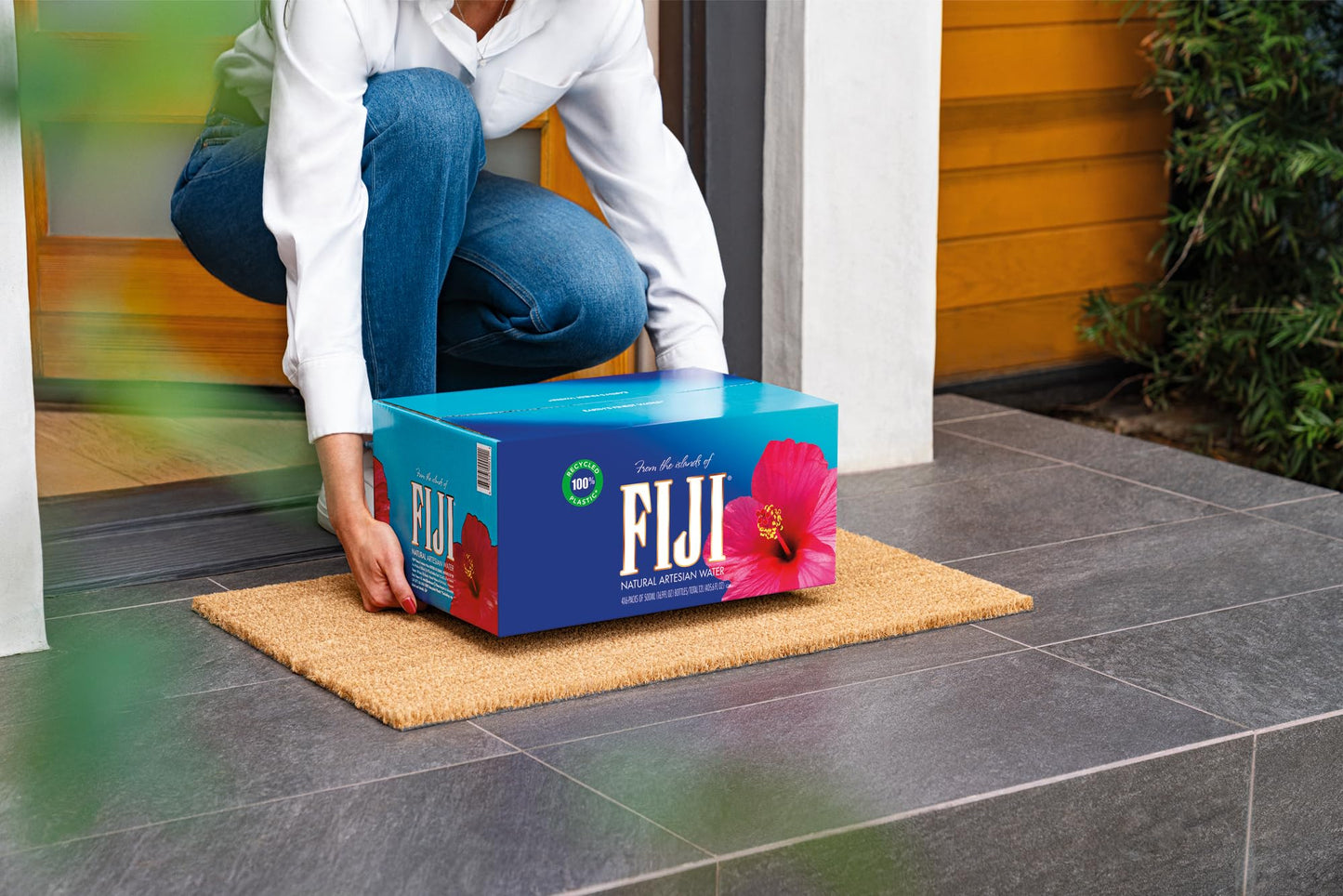 Fiji Natural Artesian Bottled Water 330Ml / 11.15 Fl Ounce (Pack Of 24) - 100% Natural Electrolytes - New