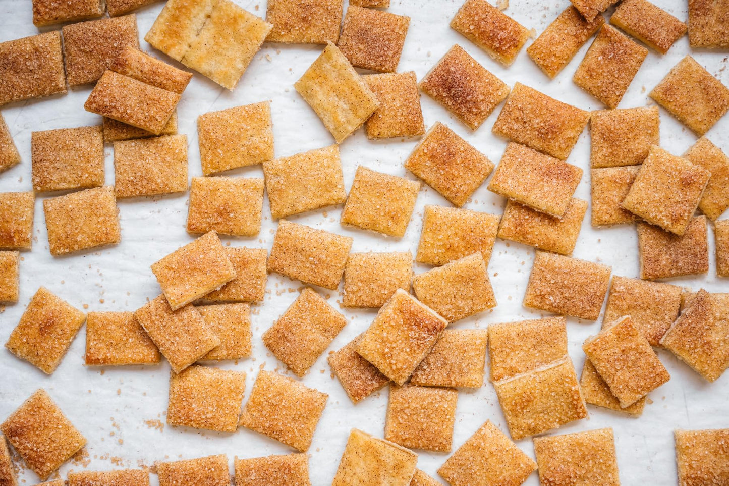 Great Lakes Pot Pies - Cinnamon Sugar Pie Chips - Crunchy Cookie Crisp - Buttery Cinnamon Snacks for mature-themeds & Kids - Cinnamon ers - 1 Pack