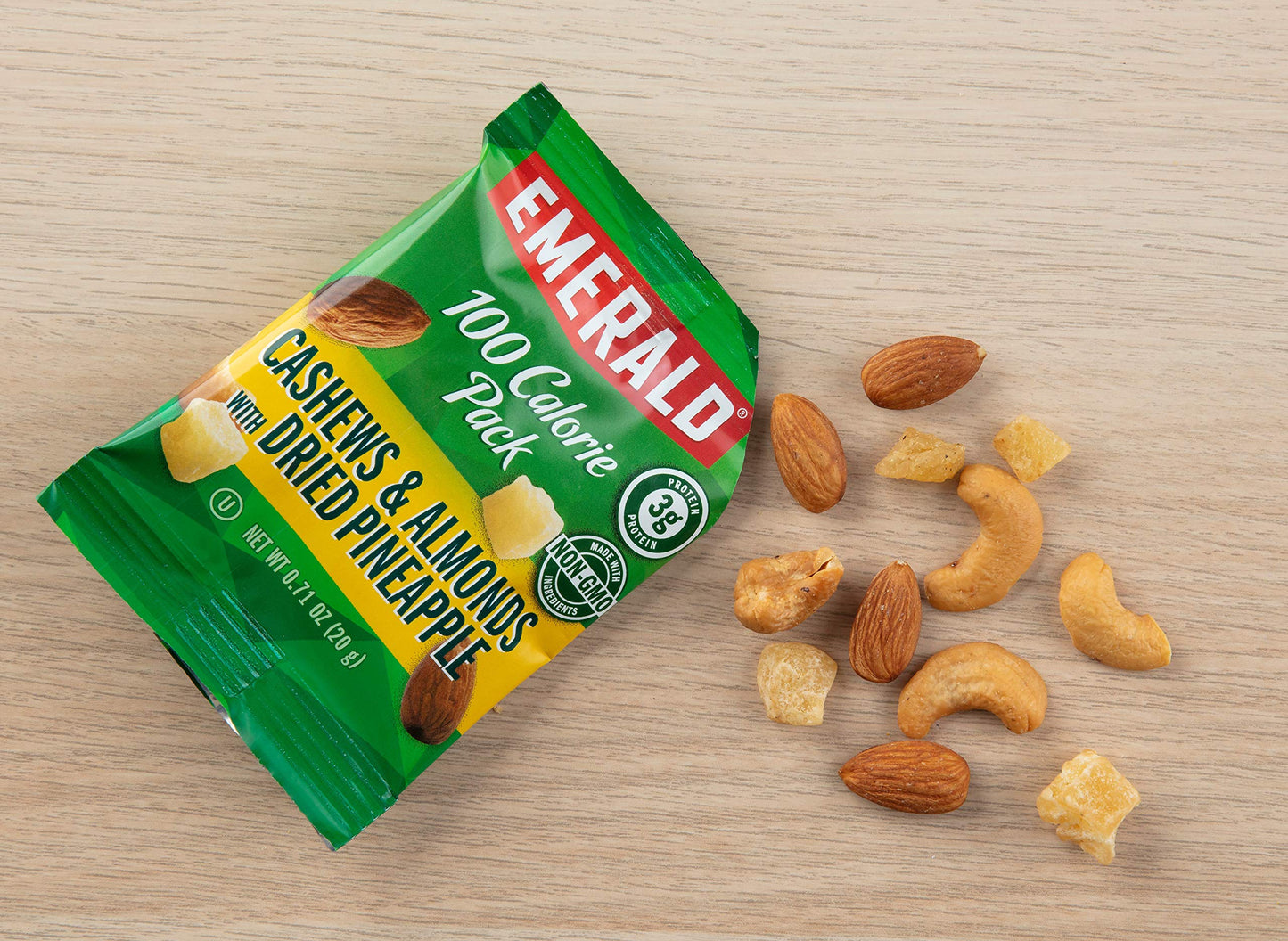 Emerald Nuts Cashews And Almonds With Dried Pineapple 7 Ct (1-Pack), 100-Calorie Individual Packs Of Mixed Nut Blend And Dried Fruit