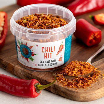 Cornish Sea Salt Chili Hit Seasoning| Sea Salt Flakes W. Chili Seasoning | Hand-Harvested In Cornwall, England | 1.8 Oz Resealab