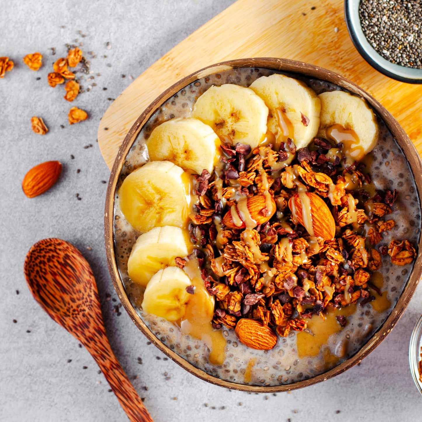 Yupik Nuts Organic Raw European Almonds, 2.2 Lb, Non-Gmo, Vegan, Gluten-Free (Pack Of 6)