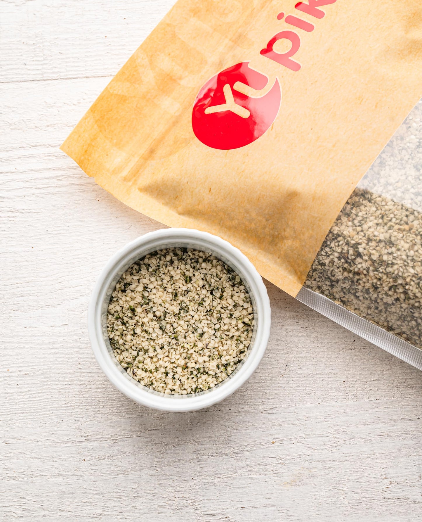 Yupik Canadian Hulled Hemp Seeds, 2.2 lb (35.2 oz), Gluten-Free, Kosher, Vegan, Raw Seeds, Shelled Hemp Hearts, Salt-Free, Sourc