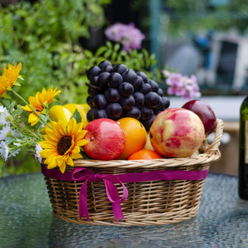 Rurality Small Empty Gift Basket To Fill Chocolate,Nuts,Coffee,Cookies For Women,Holiday,Easter,Mother'S Day,Birthday Wicker Pre