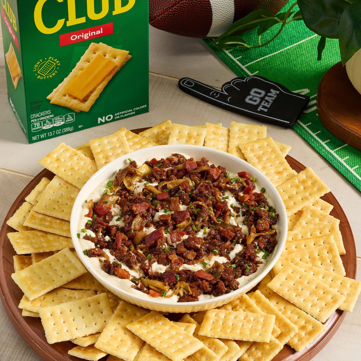 Club Snack Stacks Crackers, Lunch Snacks, Family Size, Original, 18.8oz Box (9 Stacks)