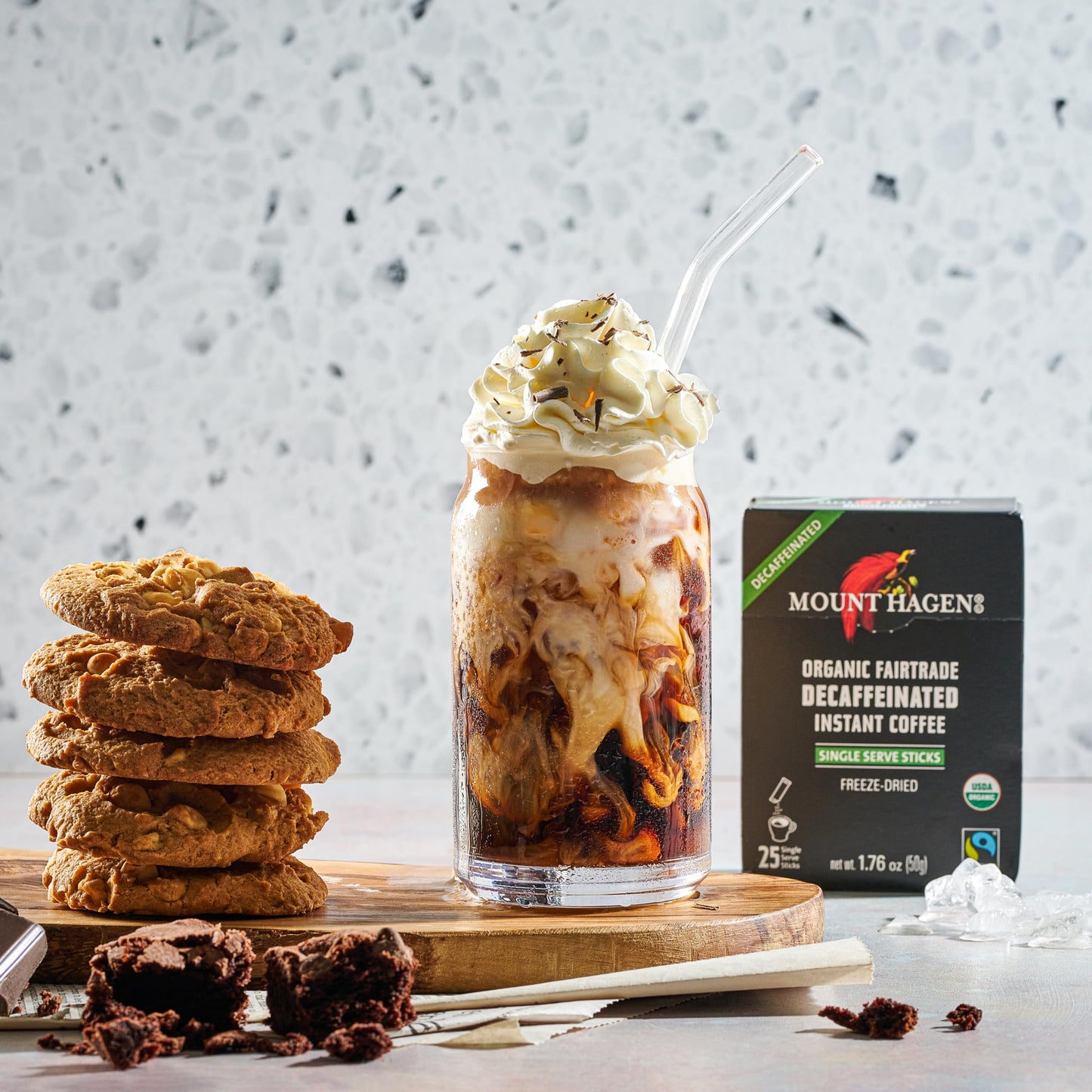 Mount Hagen 25 Count Single Serve Instant Decaf Coffee Packets - 8 pack | Decaffeinated Organic Medium Roast Arabica Beans | Eco