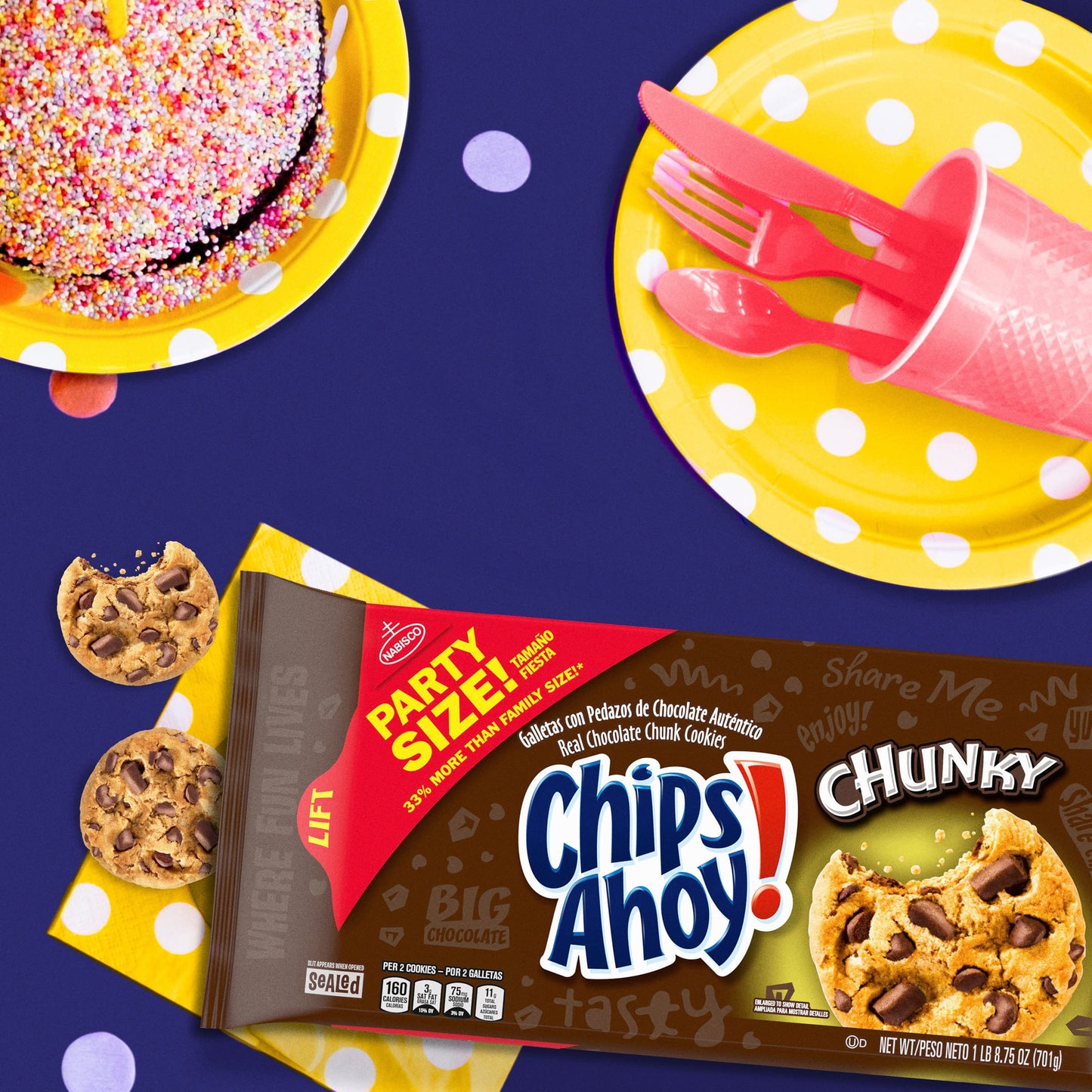 Chips Ahoy! Chunky Chocolate Chip Cookies, Party Size, 24.75 Oz