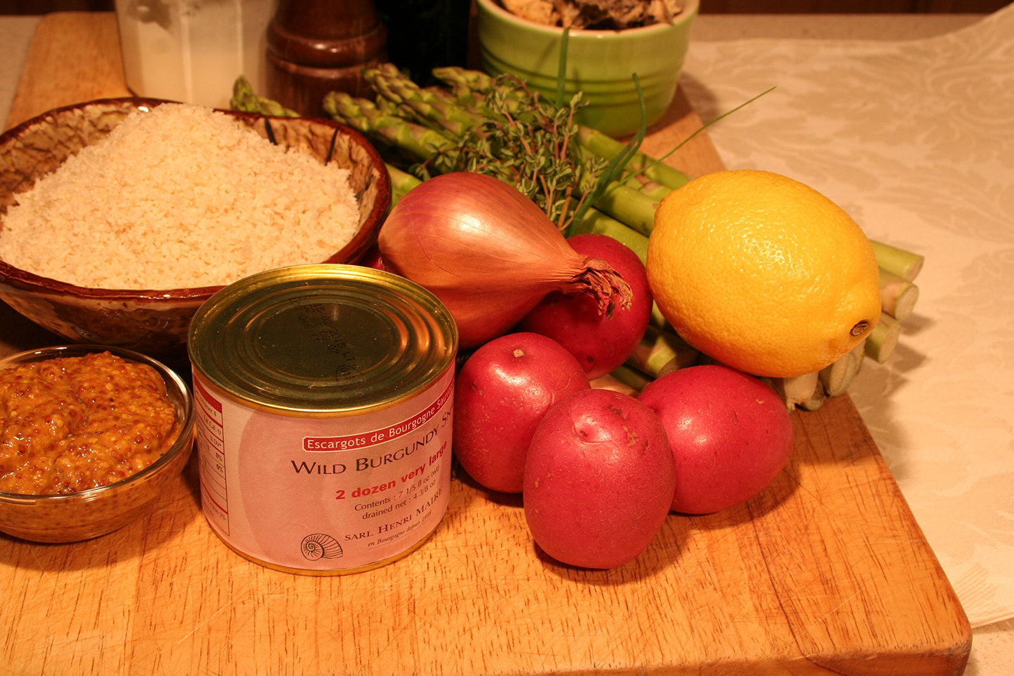 Premium Escargot Wild Burgundy Snails - Rated Number One - Best For Escargot Recipes, Various Sizes  (1 Dozen Shells)