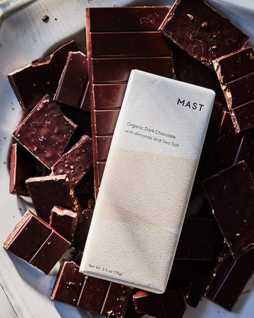 Mast Chocolate Bars | 6 Pack | Organic, Kosher | Classic 2.5Oz Each (6 Bars, Organic Dark Chocolate With Almonds And Sea Salt)