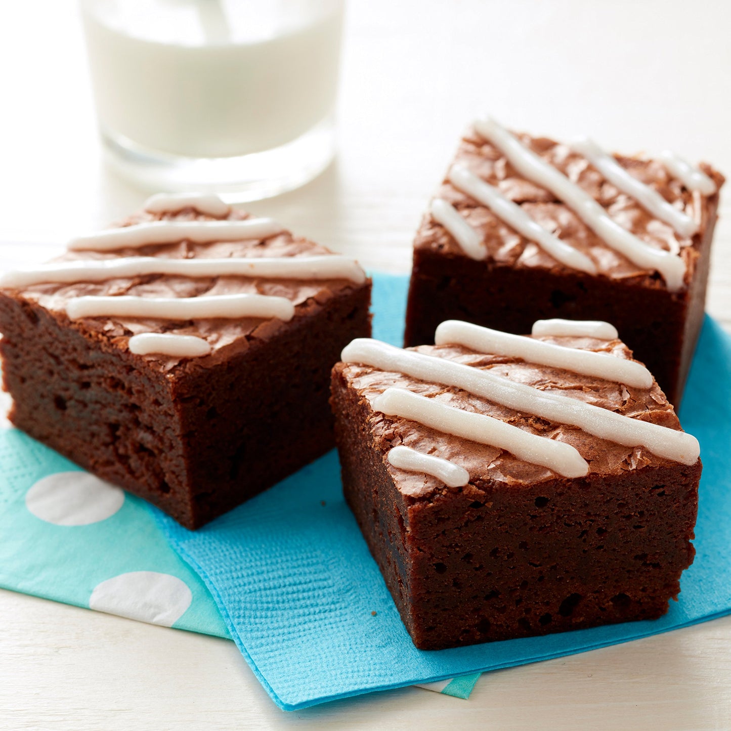 Wilton Sparkle Gel Icing, 3.5 Ounce, White