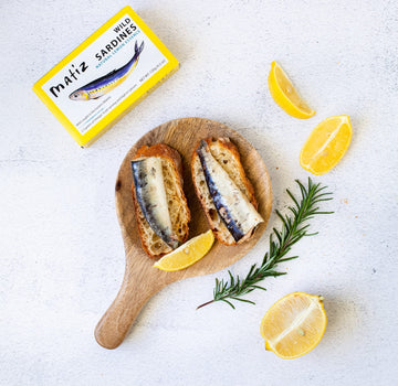 Matiz Espaa Wild Caught Sardines with Natural Lemon Essence (4.2 oz.) Keto and Paleo Friendly (4.2 Ounce (Pack of 12))
