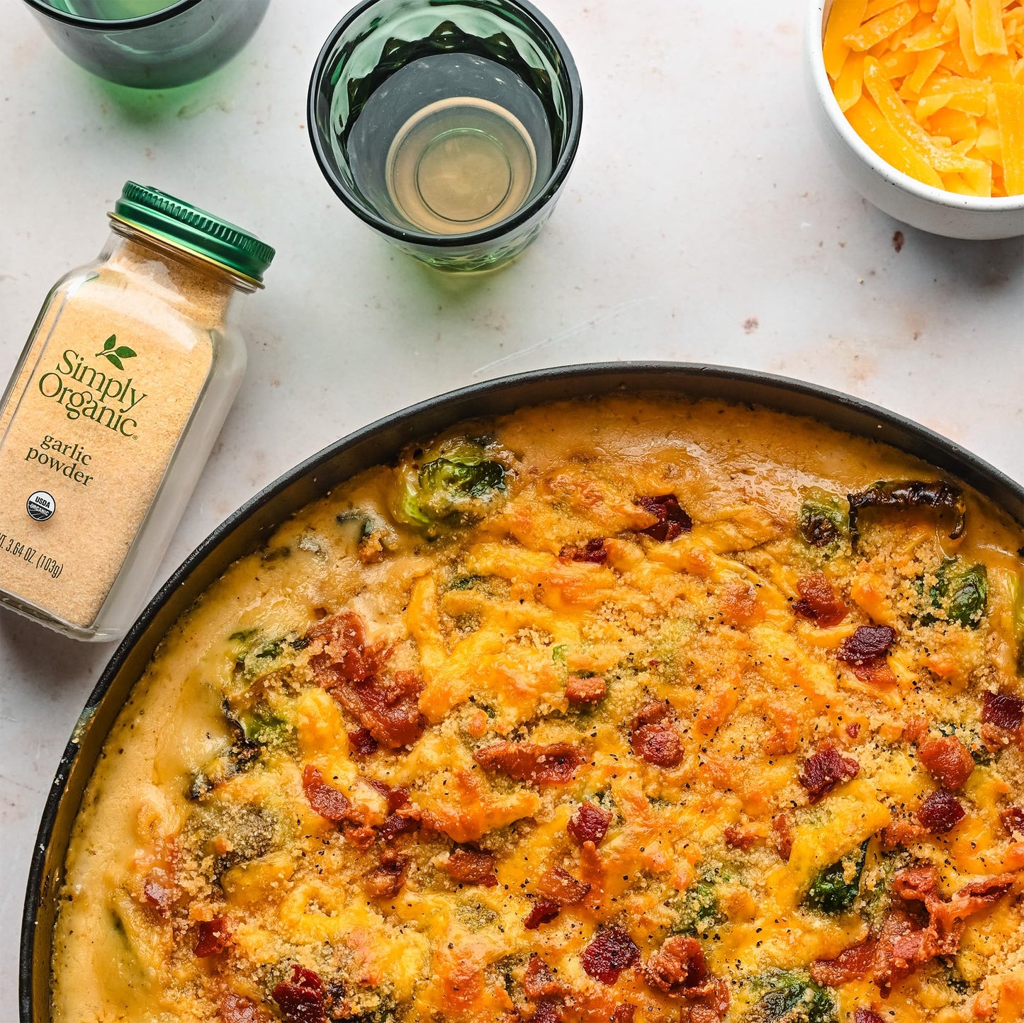 Simply Organic Garlic Powder, 3.64-Ounce Jar, Pure A-Grade Organic Garlic, Dried & Ground, Kosher, No Eto, Non Gmo