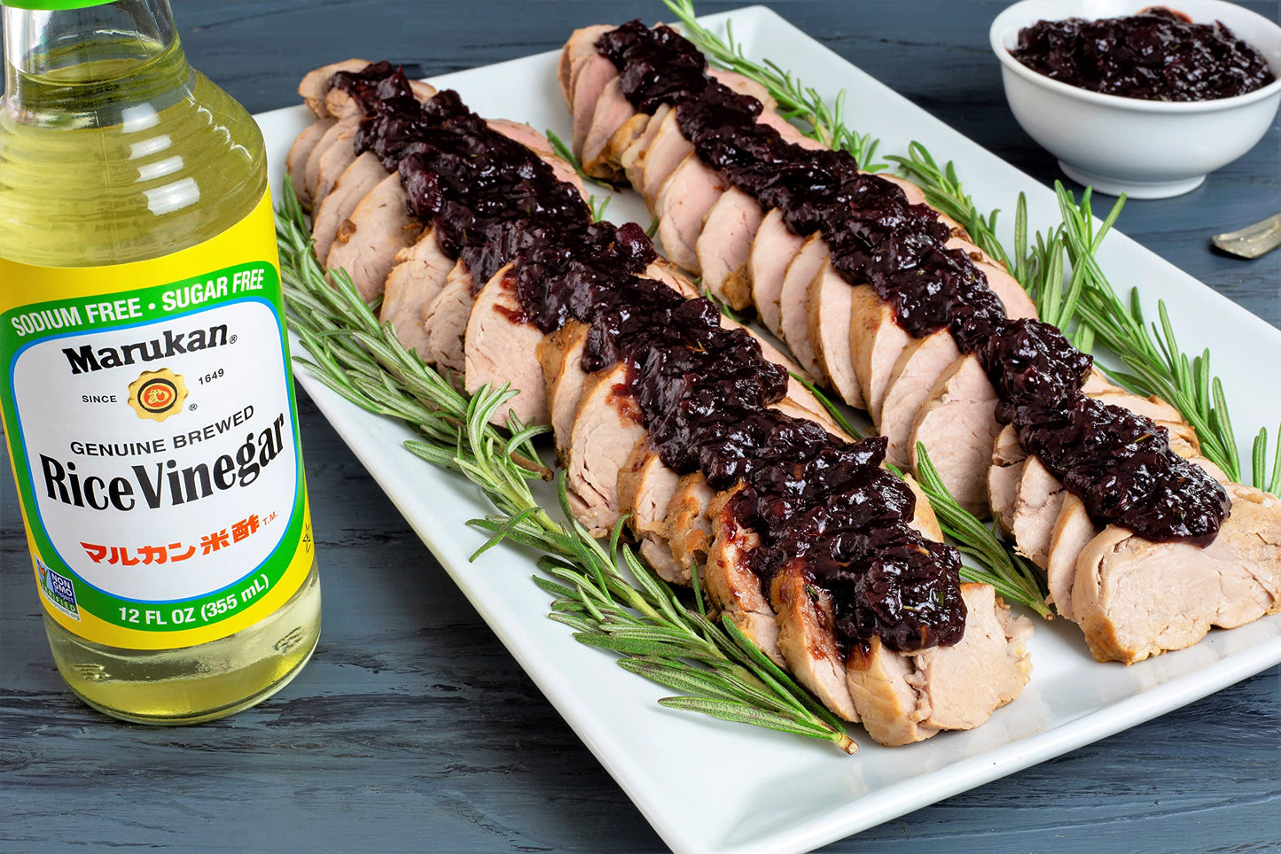 Marukan Genuine Brewed Rice Vinegar, 12 Ounce Glass Bottle (Pack of 6)