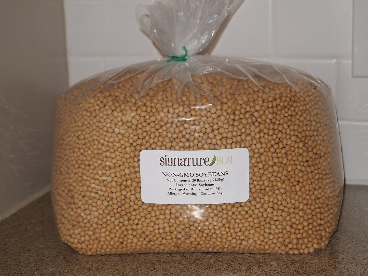 Signature Soy Non-Gmo Soybeans For Natto 20 Lbs. Fresh Crop & Small Size Soybean!
