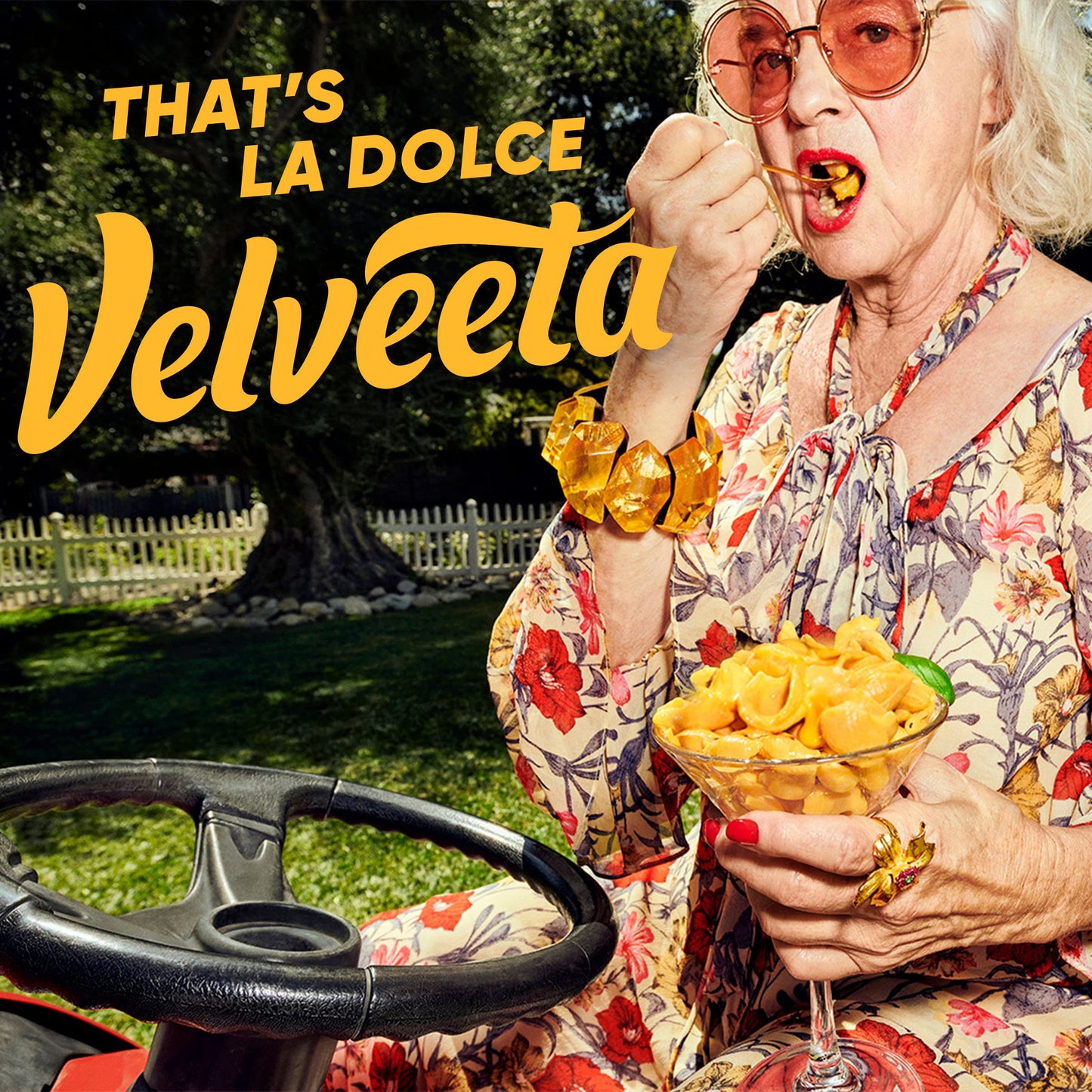 Velveeta Shells & Cheese Jumbo Original, 10.1 Ounce