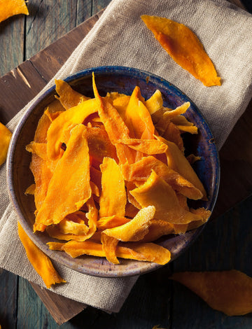 Anna and Sarah Organic Dried Mango Strips, No Sugar Added, 16 oz Resealable Bag