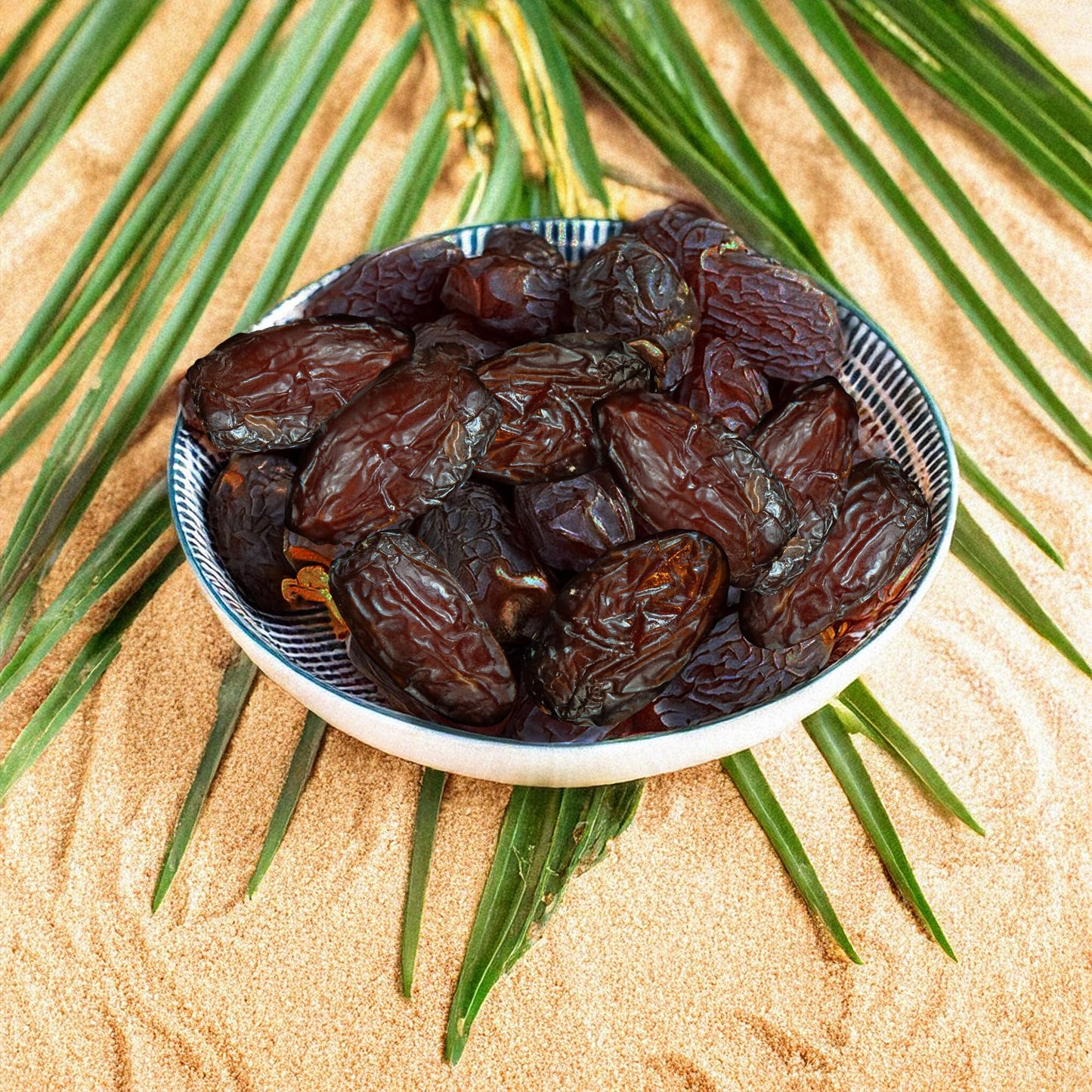 Sahara Gold Medjool Dates - Organic, Vegan-Friendly, 14 oz (397 g), USDA Certified, No Preservatives, Sweet Flavor
