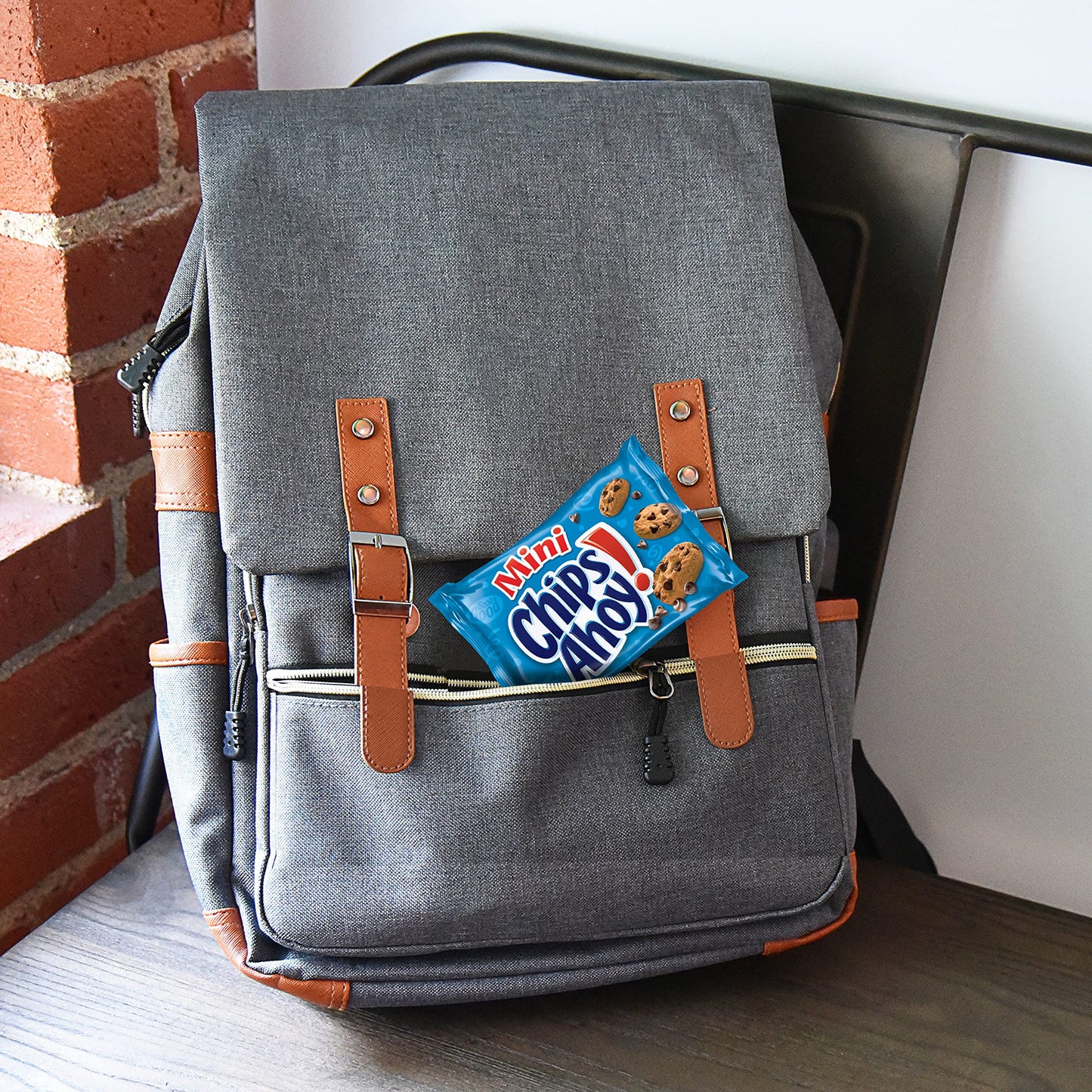 Chips Ahoy! Mini Original Chocolate Chip Cookies, 48 Snack Packs (4 Boxes)