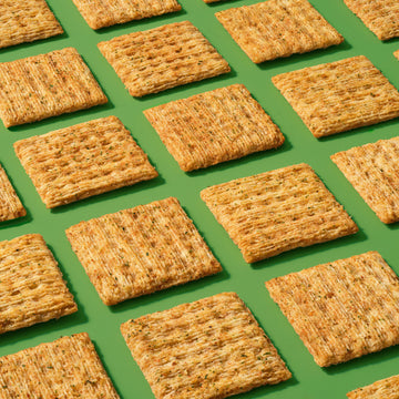 Triscuit Avocado, Cilantro & Lime Whole Grain Wheat Crackers, Lunch Snacks, Snack Crackers, 8.5 oz