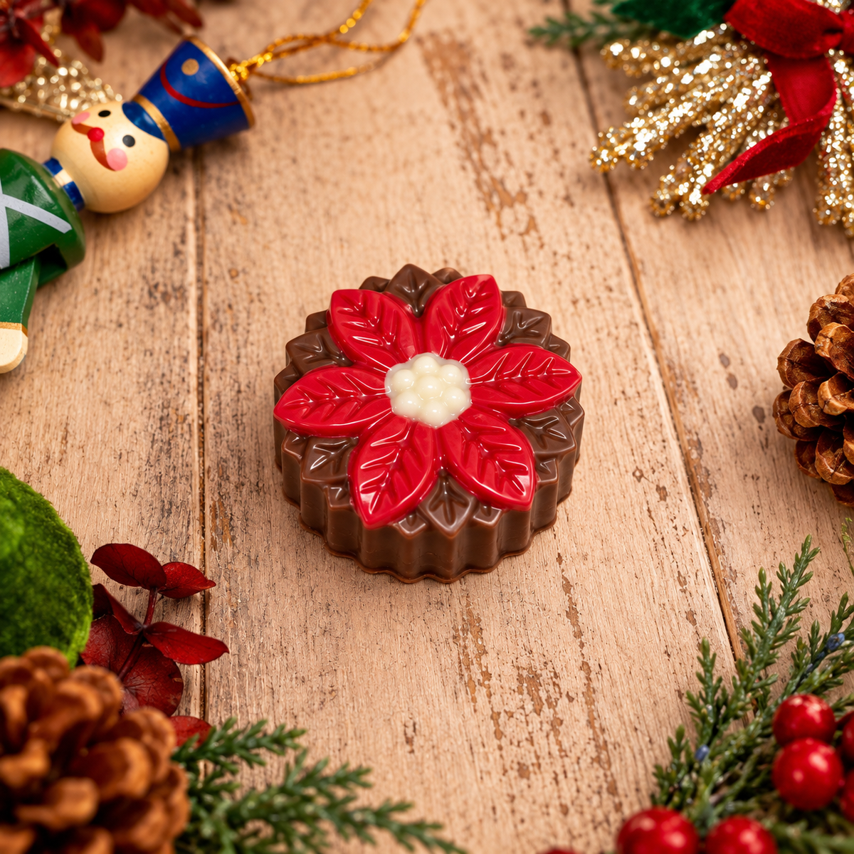 Poinsettia Oreo