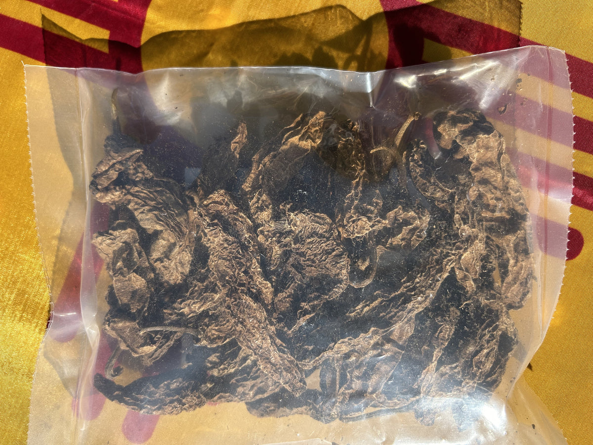The New Mexican Connection Brown Chipotle Pods, Smoked Dried Chile, 6 oz
