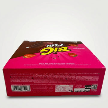 Big Fun strawberry wafer 12 pieces