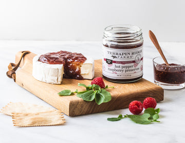 Hot Pepper Raspberry Preserves