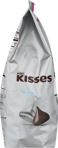 HERSHEYS KISSES Milk Chocolate Candy Party Pack, 35.8 oz (Pack of 2)