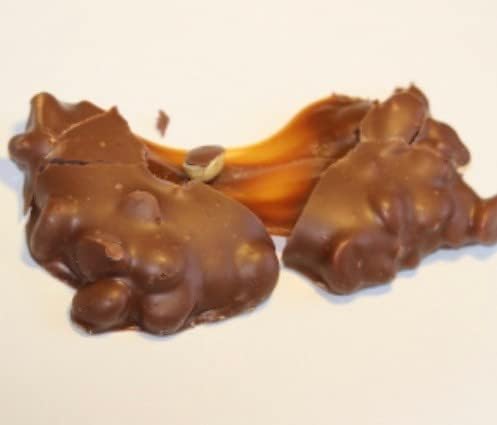 Generic The REGGIE! Bar Milk Chocolate Covered Caramel & Peanuts 24 Pack Brown