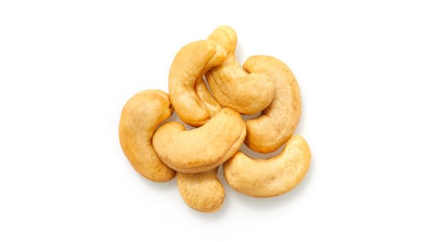 Yupik Organic Raw Cashews, 2.2 lb (35.2 oz), Pack of 6, Kosher, Gluten-Free, Non-GMO, Vegan, Whole Nuts, Unsalted, Unroasted, So