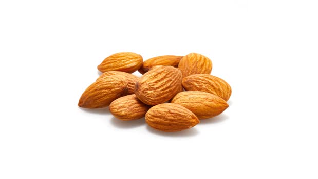 Yupik Raw California Almonds, Large Size, 2.2 Lb, Gluten-Free, Kosher, Vegan, Natural Whole Nuts, Unsalted, Unroasted, Oil-Free,