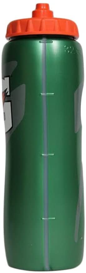 Gatorade Sport Water Bottle, Insulated Squeeze Bottle, 32 oz. with Fast Cap Makes it Easy to Remove and Refill Quickly