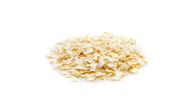 Yupik Organic White Quinoa Flakes, 2.2 Lb (35.2 Oz), Non-Gmo, Gluten-Free, Kosher, Vegan, Salt-Free, Oil-Free, Plant-Based Prote