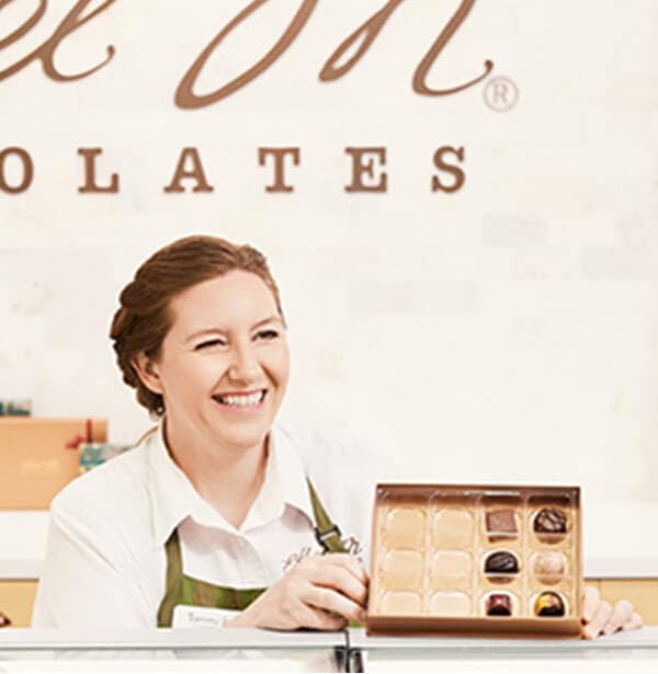 Ethel M Chocolates Holiday Gingerbread Cookie Butter Caramel Milk Chocolate Gourmet Tablet Bar (85G)