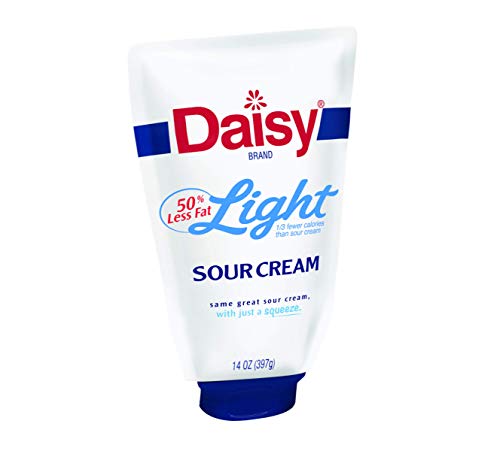 Daisy Light Squeeze Sour Cream, 14 Ounce