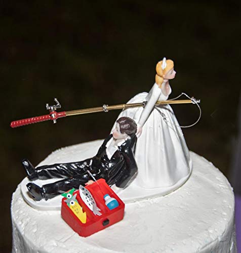Scholmart Wedding Cake Toppers Bride And Groom Funny, Bride Dragging Groom Cake Topper, Cake Topper Wedding Bride And Groom, Wed