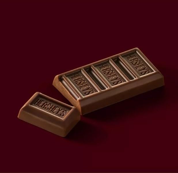 Hershey Milk Chocolate Bars Bulk Candy - 65 Individually Wrapped Chocolate Bars - Bulk Chocolate Candy Individually Wrapped For
