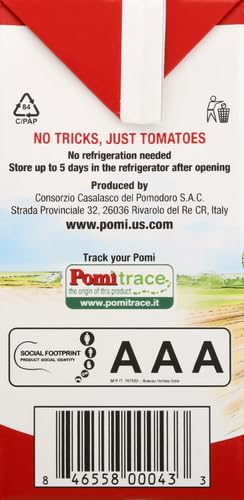 Pomi Tomatoes Strained Italian, 26 Ounce