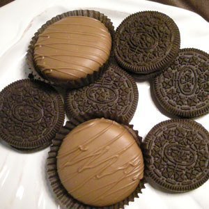 Philadelphia Candies Milk Chocolate Covered Mint Creme OREO Cookies, 30 oz, 1.87 lb Pack