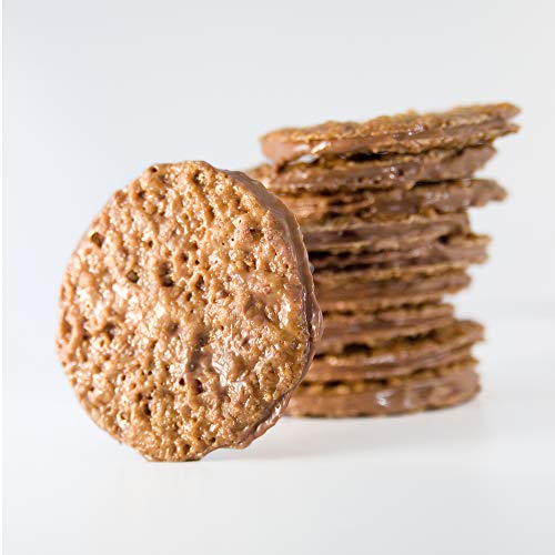 Laceys Milk Chocolate Macadamia Nut Toffee Wafer Cookies, 8 Oz - Delicious Gourmet Treats for Cookie Lovers