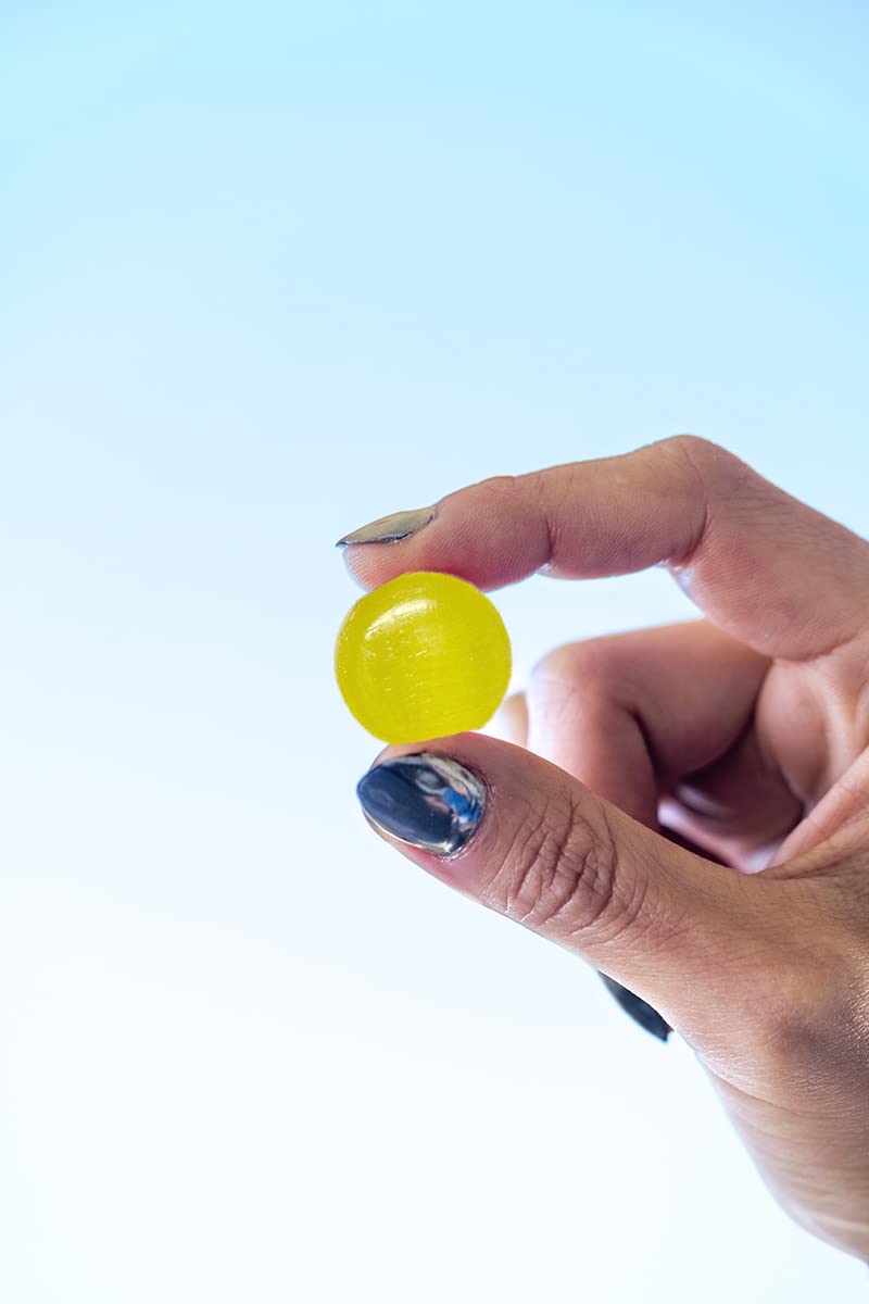 SweetGourmet Sugar-Free Lemon Buttons Arcor Bulk Hard Candy | 1 Pound