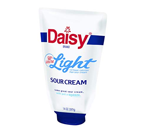 Daisy Light Squeeze Sour Cream, 14 Ounce