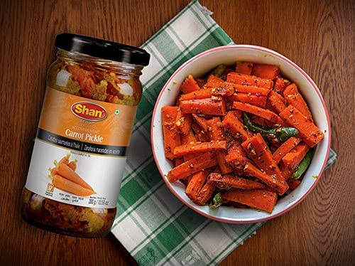 Shan Carrot Pickle - Pickled Carrot in Oil - 10.58 oz (300g) - Vegetarian Friendly - Airtight Pet Jar