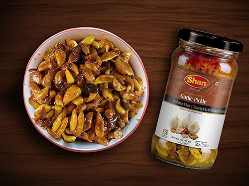 Shan Garlic Pickle - Preserved Himalayan Garlic in Oil, 10.58 oz (300g), Vegetarian, Airtight Pet Jar