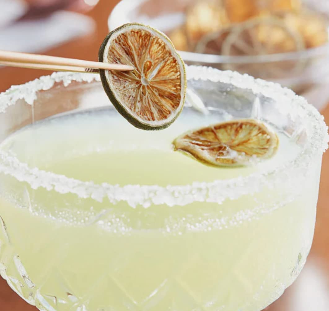 Dehydrated Dried Lime Slices Wheels | 50 + Servings Approx. | 100% Natural No Added Sugars | Cocktails, Wreath Making, Tea, Cakes, Garnish Decoration | Limes For Cocktails | Pet Jar |4.9 Oz, 140 Grams