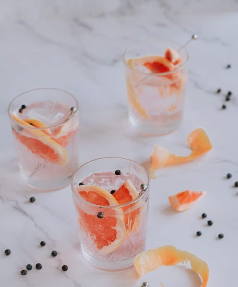 Dehydrated Dried Grapefruit Slices Wheels | 40+Slices Approx | 100% Natural | Dried Grapefruit Wheels For Cocktails, Cake Decoration, Baking, Fruit, Tea, Wreaths | Gluten Free | 3.52 Oz | 100 Grams