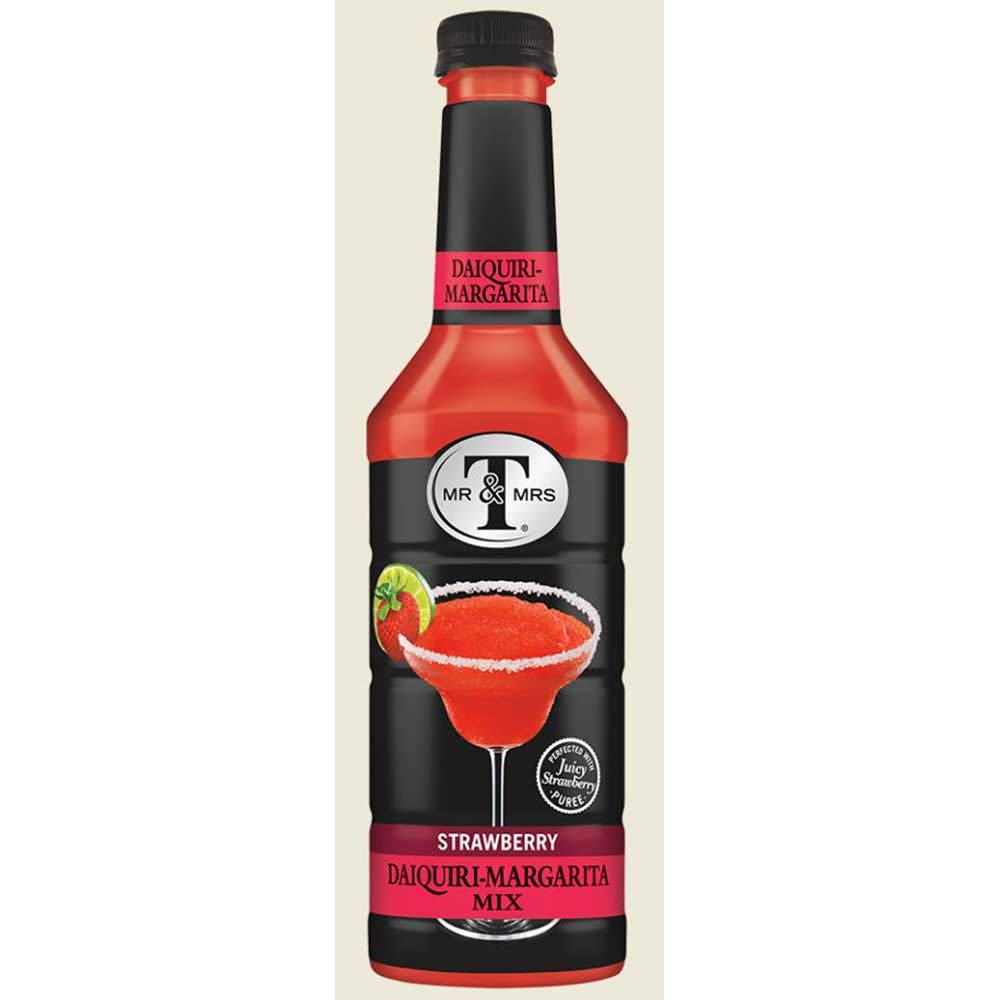 Mr & Mrs T Strawberry Daiquiri Margarita Mix, 1 Liter, 6 Pack, Ideal for Cocktails