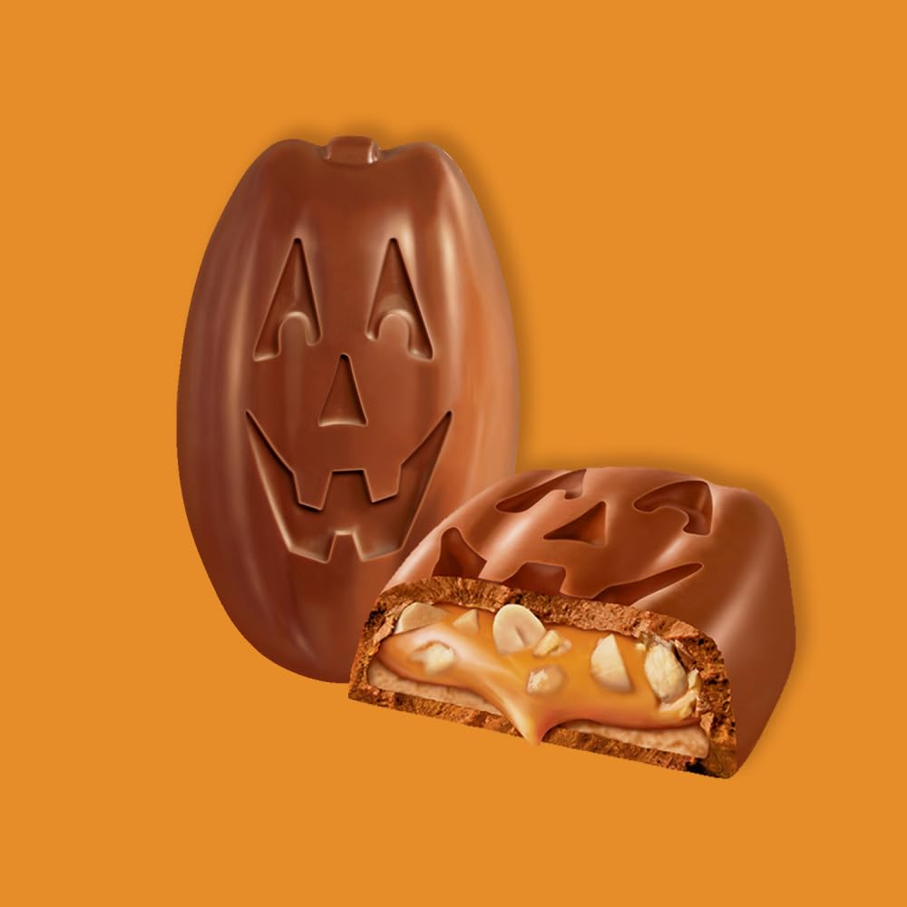 Snickers Pumpkins Milk Chocolate Halloween Candy Bar, 6 Pack, 1.1 Oz Each, Perfect for Trick or Treat and Halloween Party Favors